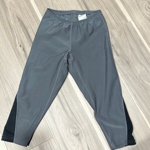 Size S (4-6) Nike Athletic Leggings